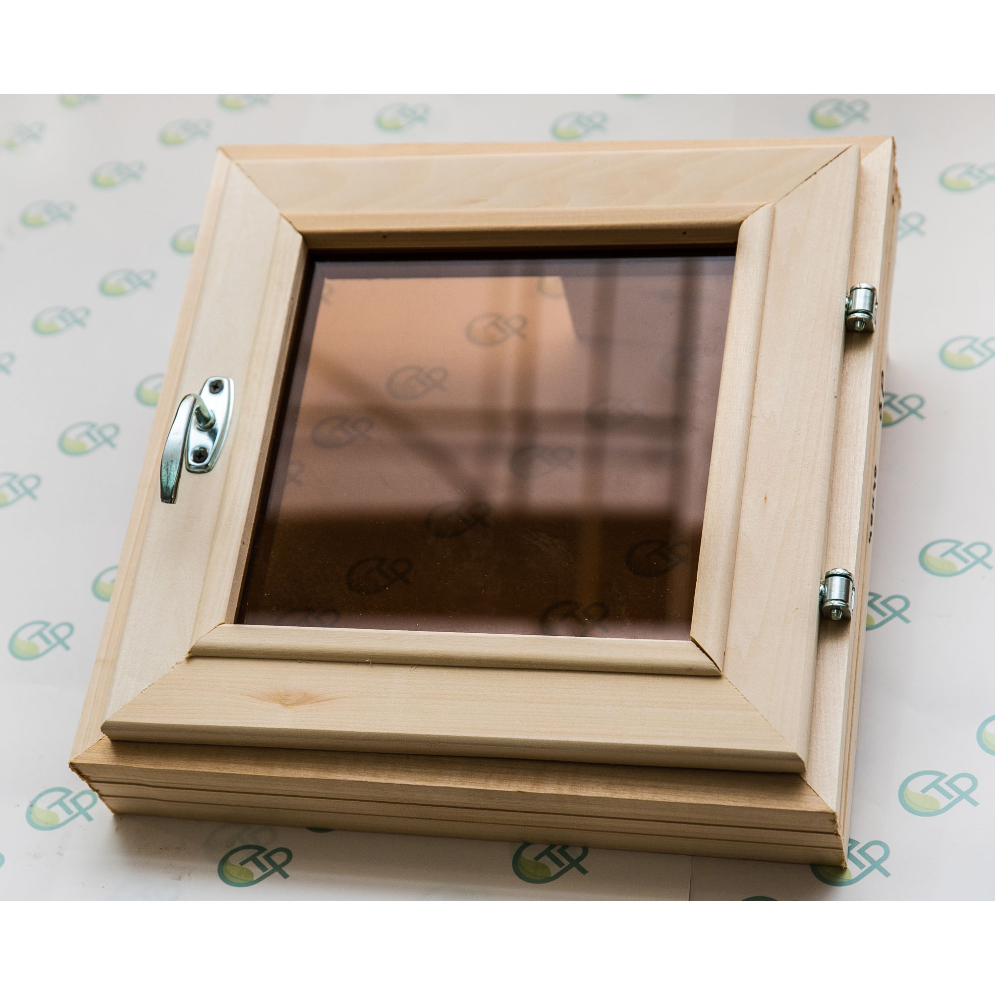 Окно (форточка) 400х500 липа (тонированный стеклопакет)